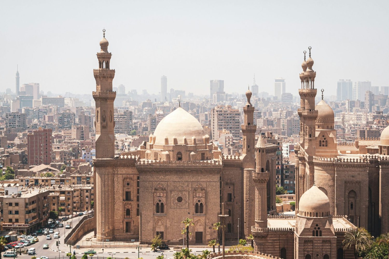 Tour a El Cairo desde El Gouna 2 Días – Interior y exterior de la Mezquita de Muhammad Ali en la Ciudadela de Saladino