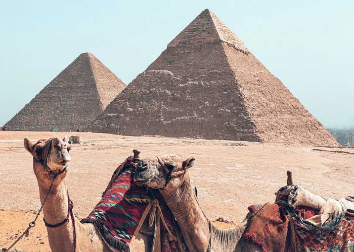 Excursión a Luxor y El Cairo desde Makadi en 2 Días: majestuosas Pirámides de Guiza, iconos históricos de Egipto