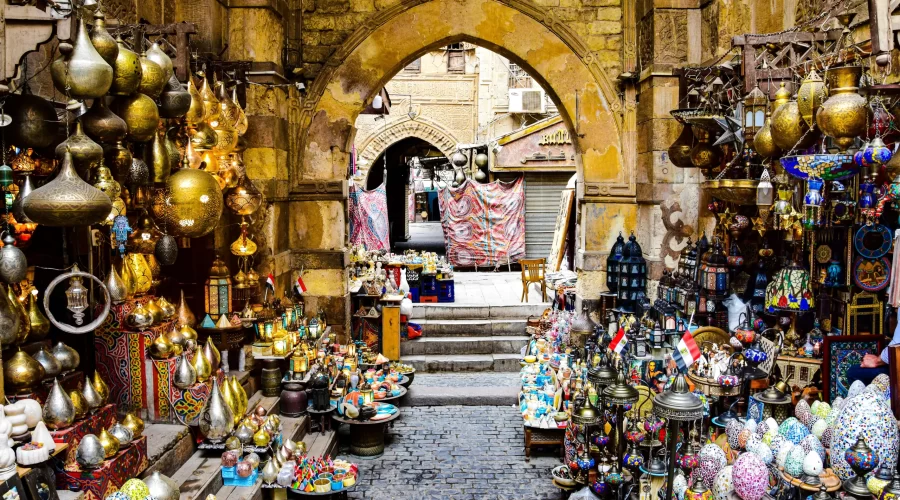 Qué Se Puede Hacer en El Cairo Khan el‑Khalili bazar por la noche