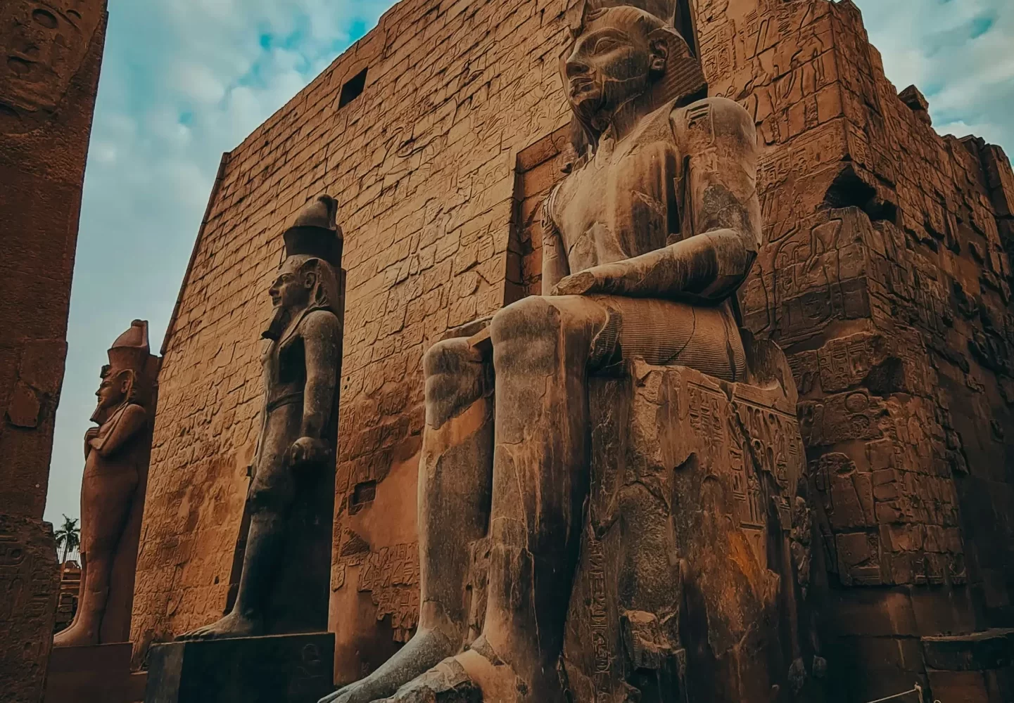 Crucero por el Nilo Jaz Crown Prince: Templo de Luxor y Experiencia Inolvidable